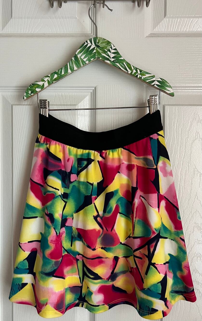 Kidpik Girls Pull On Abstract Print Skater Skirt sz S